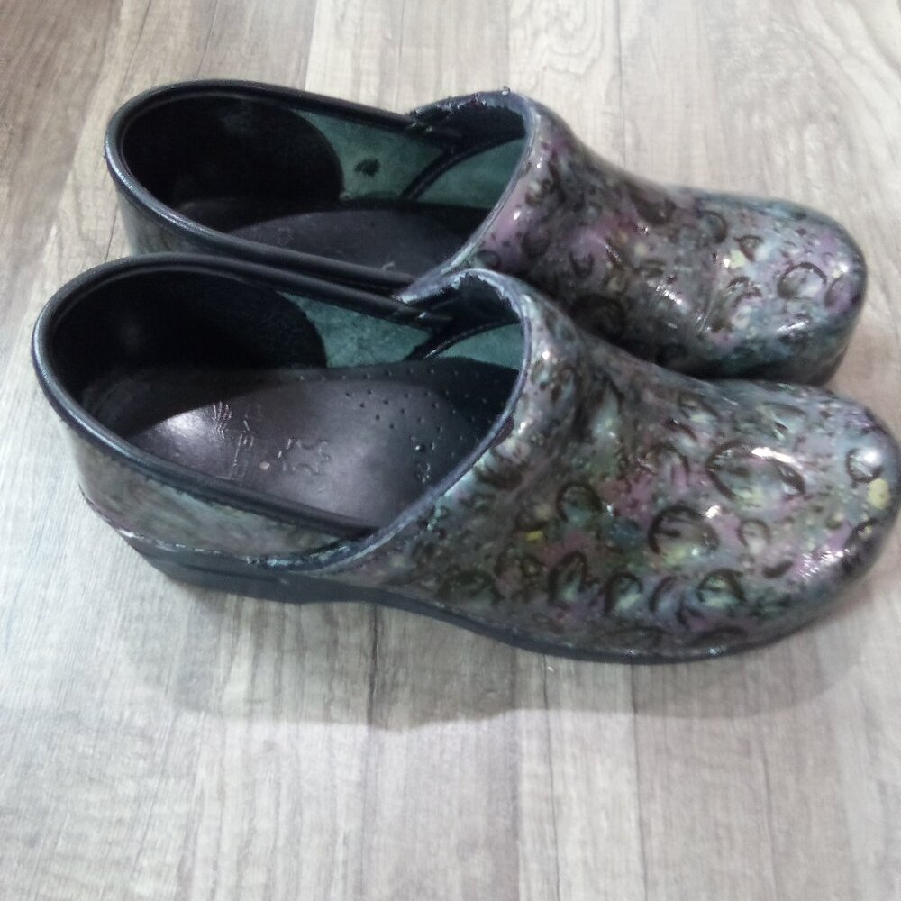 Dansko work shoes - Picture 3 of 5